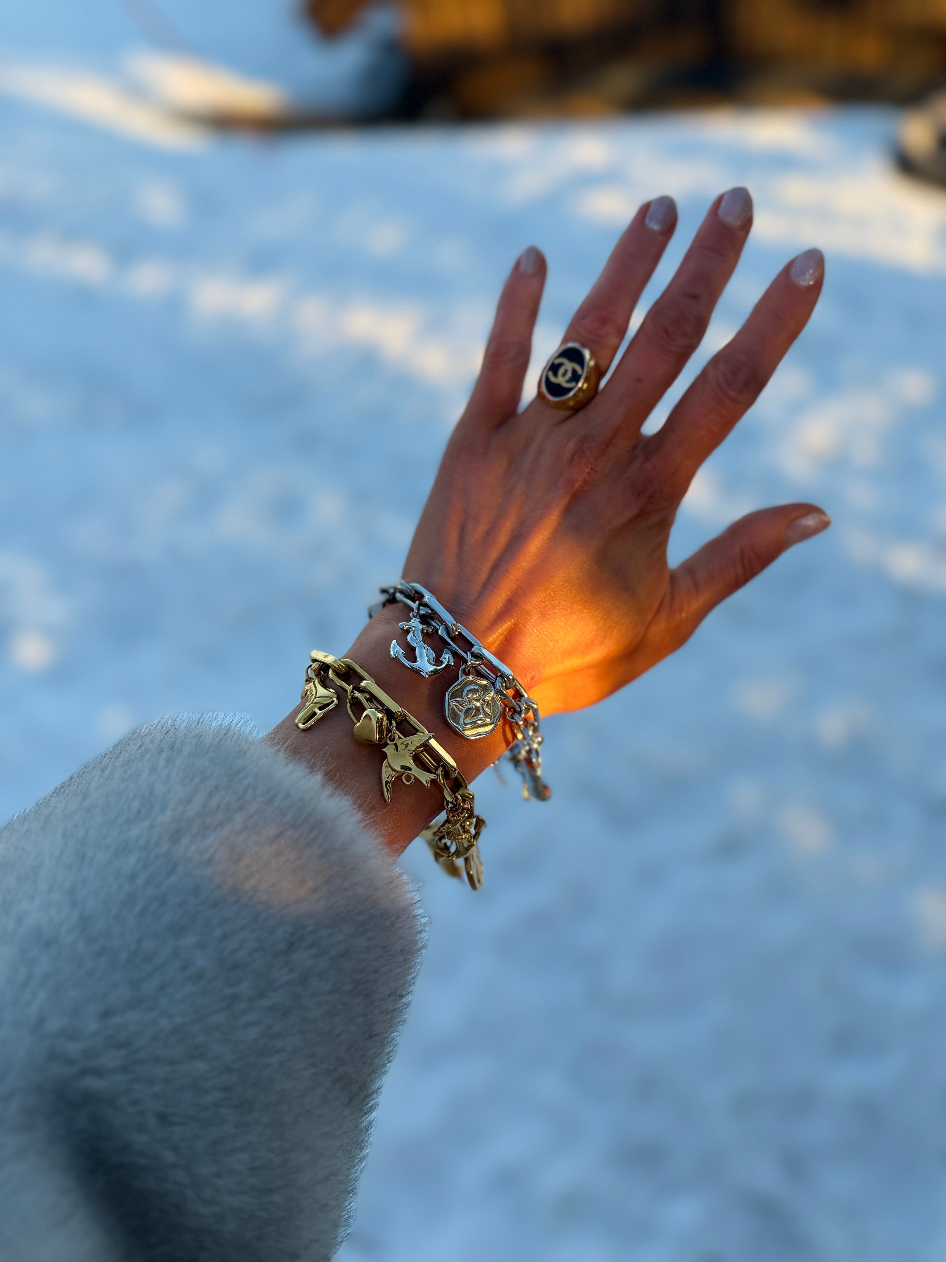 GRANDMA BRACELET VINTAGE GOLD