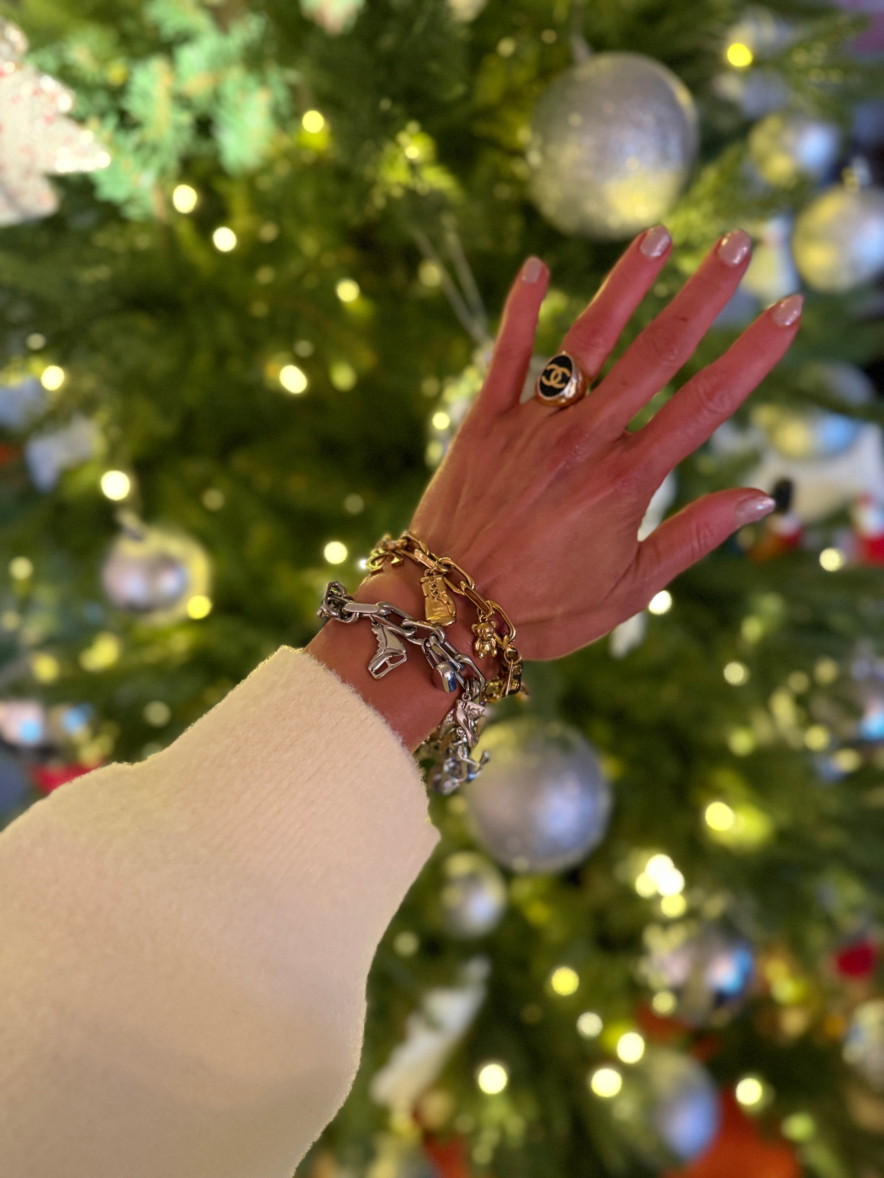 GRANDMA BRACELET VINTAGE GOLD