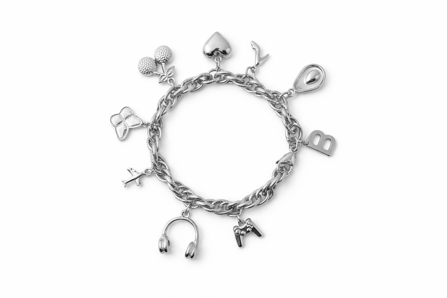 Bestemor Armbåndet Vol.2, charm armbånd i sølv fra by Benedicthe