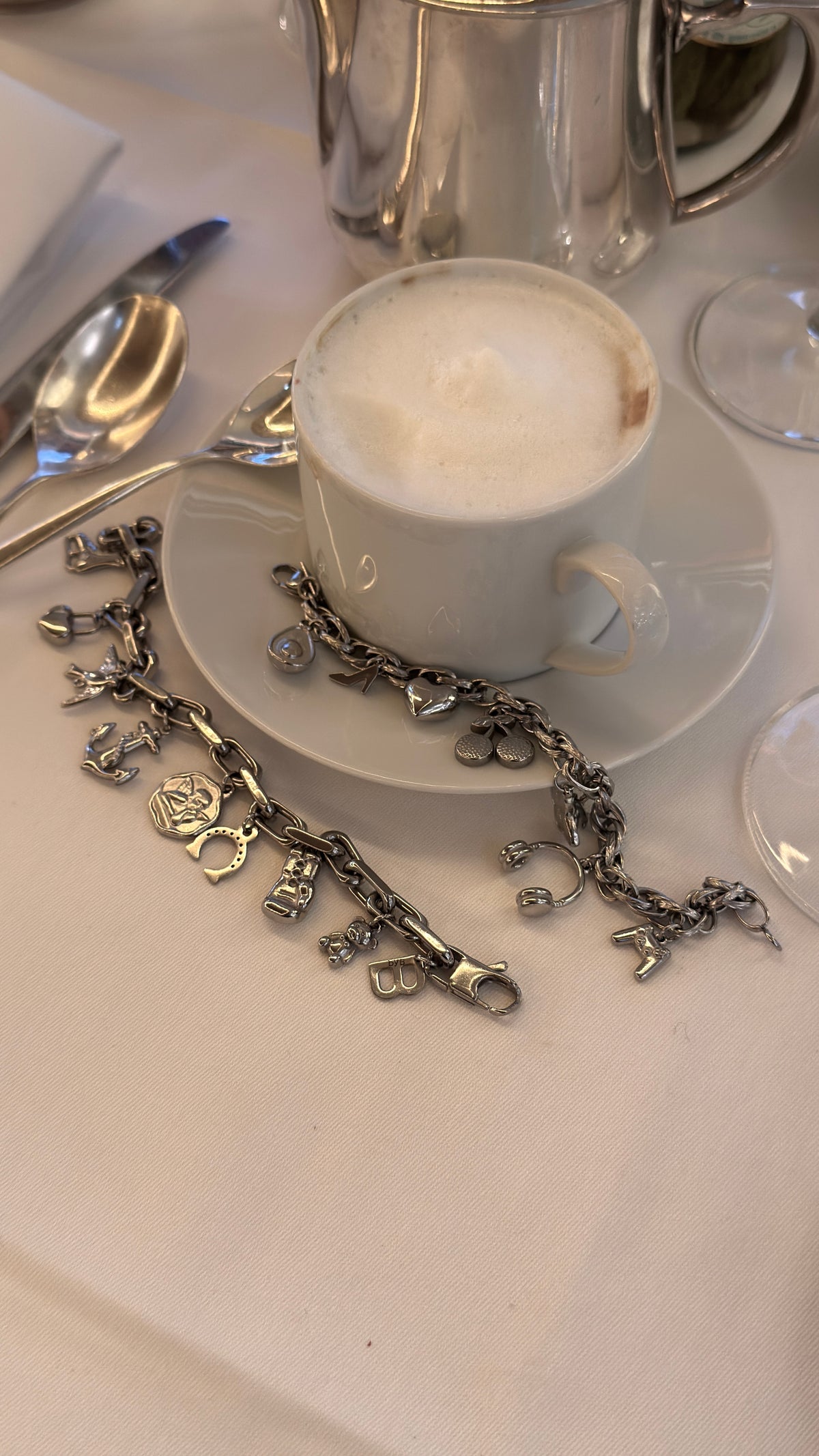 Bestemor Armbåndet Vintage, charm armbånd i sølv fra by Benedicthe